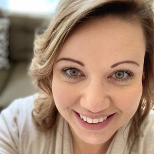 Meet your Posher, Brooke